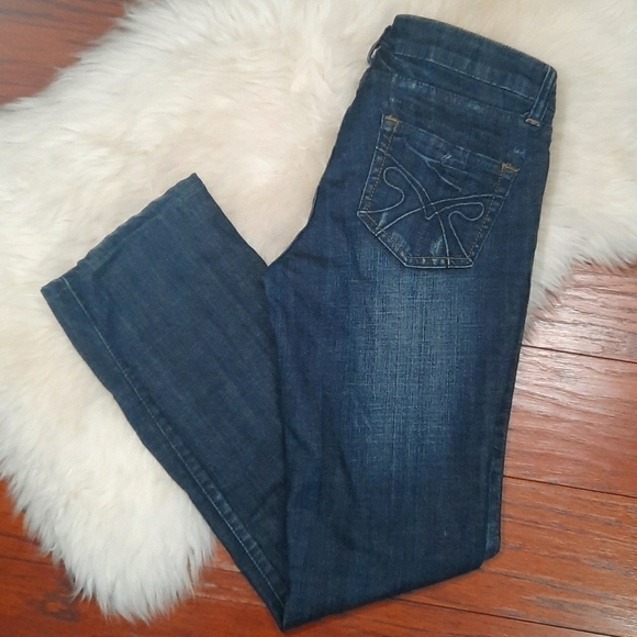 ChiQle Dark Wash Jeans - Picture 2 of 4